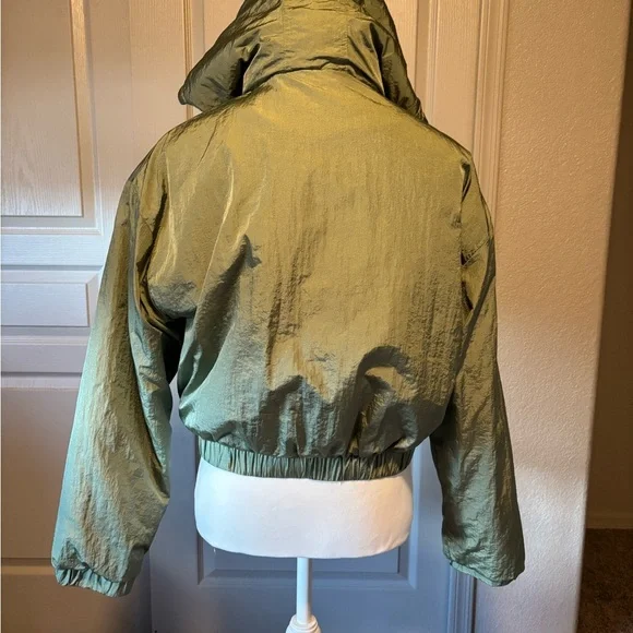 VIGOSS Olive Green Midsection Hooded Jacket, Women’s Size Large - Picture 2 of 6